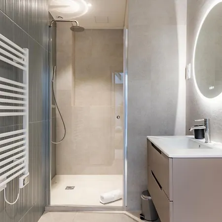 Luxury Grand Air-conditioned In The Heart Of Apartment Paris